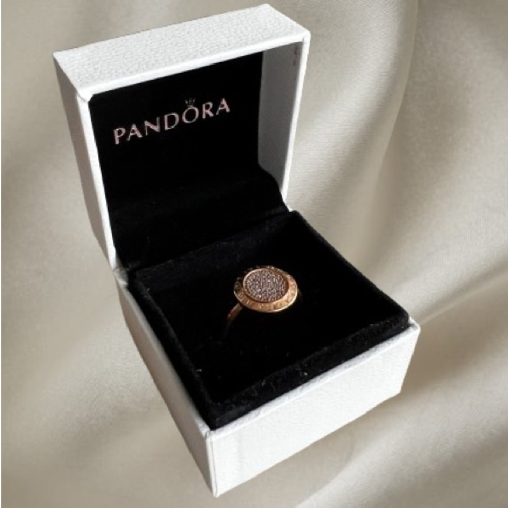 Pandora Rose Pavé Logo Ring ALE R58 EU Size 58 w/Box - Picture 2 of 6